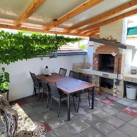 Mobile House Green Garden